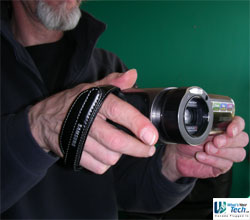 Using the hand grip on the Samsung HMX-H106