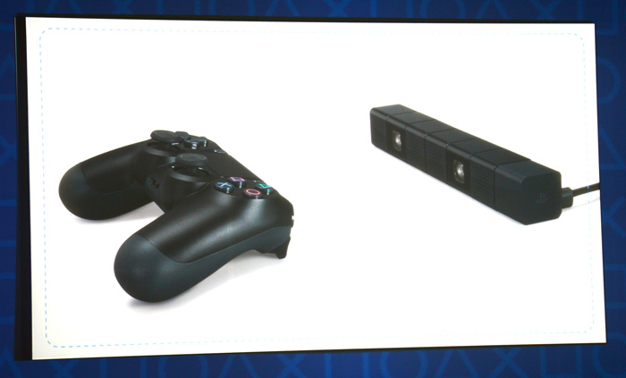 PS4 DualShock 4 and sensor