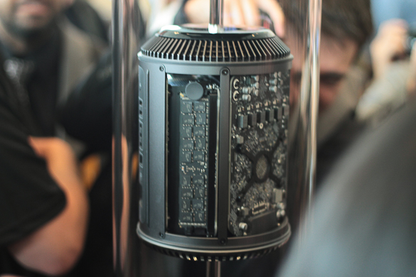 The new Mac Pro features up to 12 processor cores and the ability to edit 4K video on multiple screens