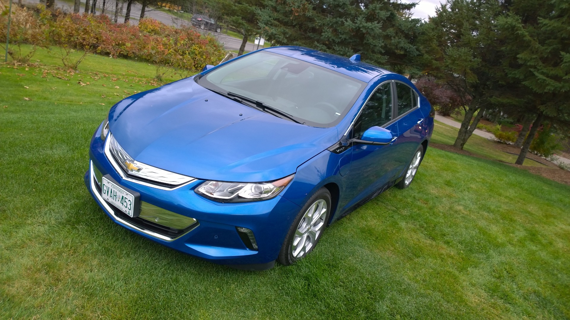 review-of-the-2016-chevy-volt-ev-electric-hybrid-vehicle