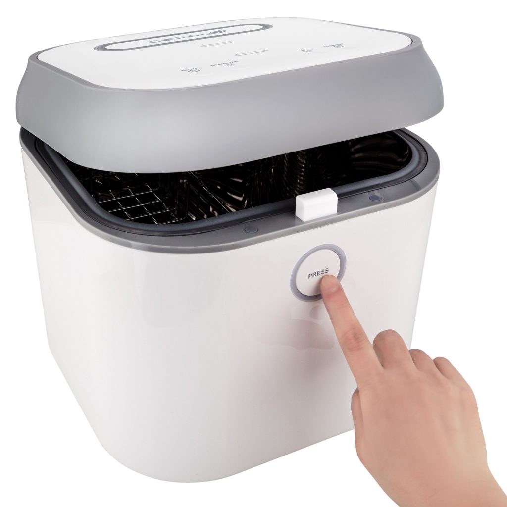 Win a Coral UV 3-in-1 Sterilizer and Dryer | WhatsYourTech.ca